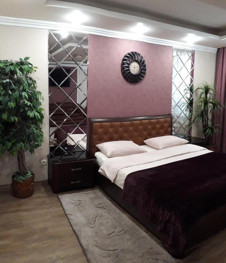 קרמנצ'וג Apartment In A New House מראה חיצוני תמונה