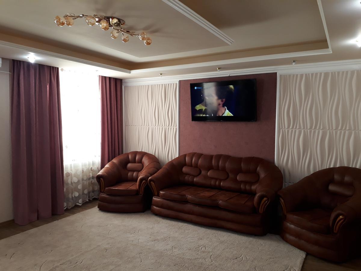 קרמנצ'וג Apartment In A New House מראה חיצוני תמונה