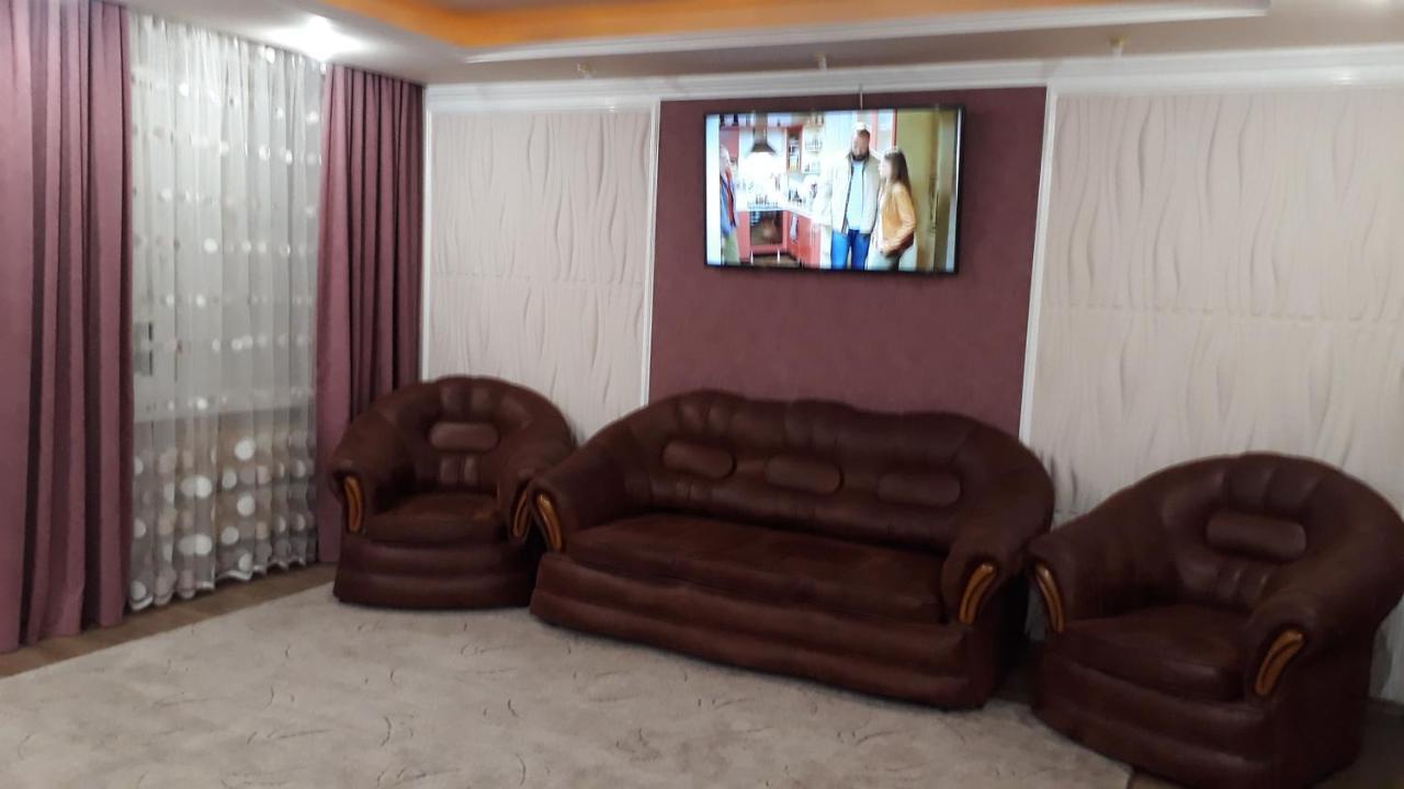קרמנצ'וג Apartment In A New House מראה חיצוני תמונה