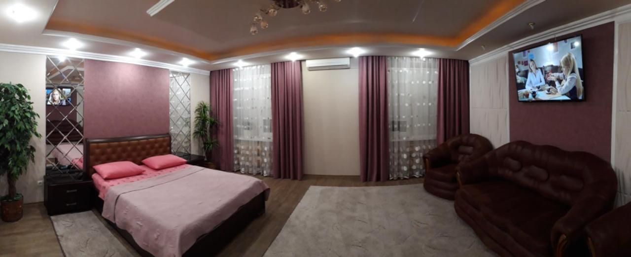 קרמנצ'וג Apartment In A New House מראה חיצוני תמונה